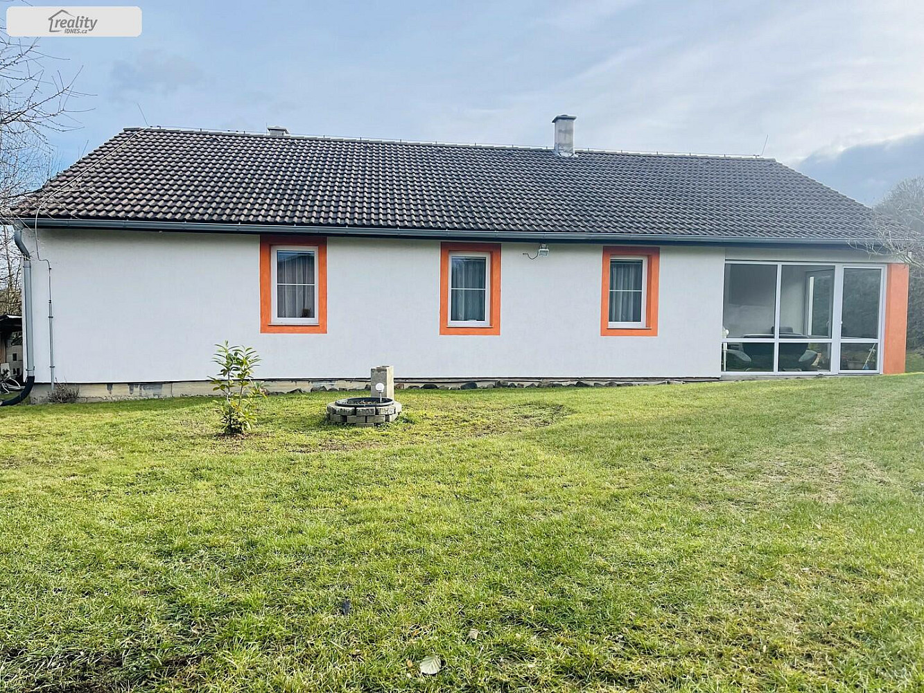 Prodej domu 189 m² s pozemkem 1 214 m²